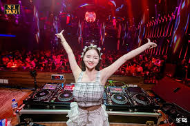 LIVE KIENZY MYLIEN TERBARU DI BIGO LIVE HOT